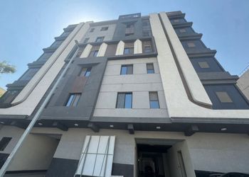 استديو بسرير ماستر