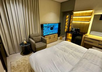 استديو بسرير ماستر ودخول ذاتي