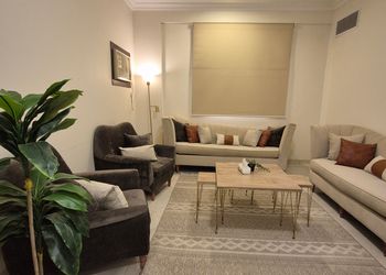 شقة بغرفتين نوم وصالة جلوس