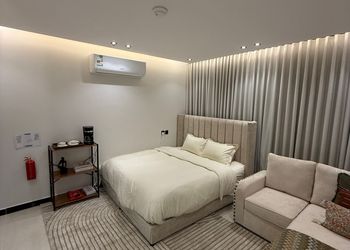 استديو بسرير ماستر ودخول ذاتي