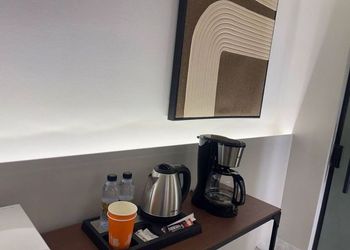 استديو بسرير ماستر
