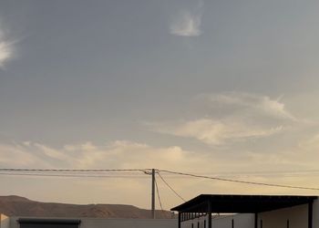 شاليه بجلسة خارجية ومسبح