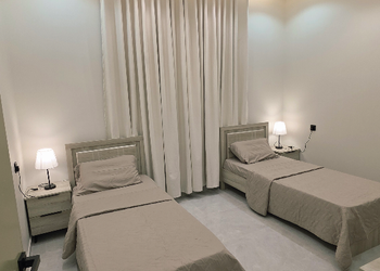 شقة بغرفتين نوم وصالة جلوس