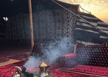 مخيم بألعاب أطفال