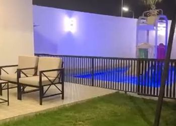 شاليه بمسبح