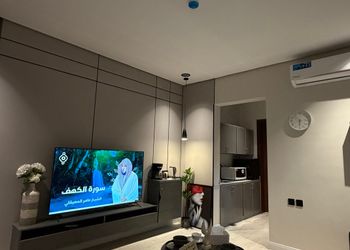 شقة بغرفه نوم وصالة 