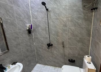 استديو بسرير ماستر وجلسة جانبية 