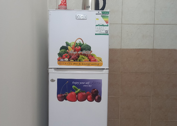 غرفة بسريرين فردية