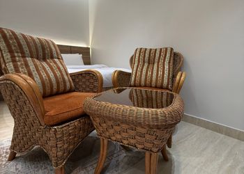 استديو هادئ بسريرين فردية