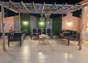 شاليه بالعاب مائية وكرة طائرة