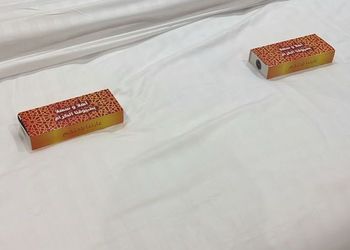 شقة بغرفتين نوم وصالة 