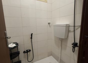 استديو بسرير ماستر
