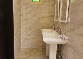 استراحة بملعب كرة طائرة