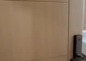 استديو بسرير ماستر ودخول ذاتي  