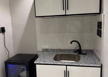 استديو بسرير ماستر