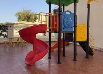 فيلا بأصالة جلوس وألعاب أطفال