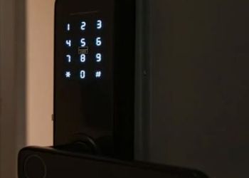 شقة بغرفتين نوم وصالة مريحة 
