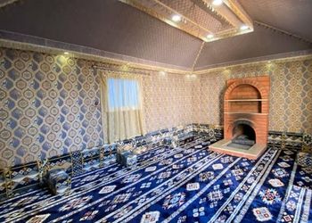 شاليه بغرفة نوم ومجلس واسع