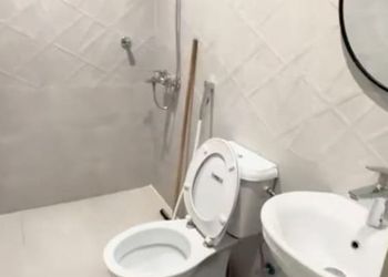 شقة بثلاث غرف نوم وصالة