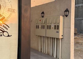 شقة بغرفتين نوم وصالة 
