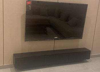 استديو بسرير ماستر وجلسة مريحة 