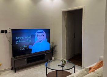 شقة بغرفة نوم وصالة 