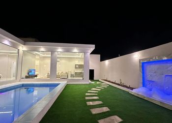 شاليه بمسبح خارجي وأجواء ممتعة 