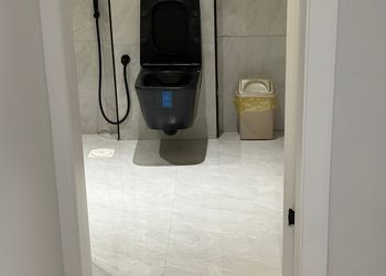 شقة أنيقة بصالة وغرفتين نوم