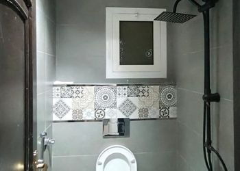 شقة بغرفة معيشة وغرفة نوم 
