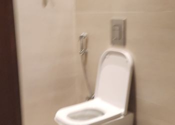 شقة بغرفتين نوم وصالة 
