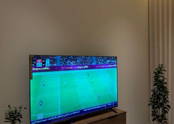 شقة بغرفة معيشة وغرفة نوم 