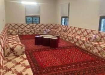 بيت بغرف نوم ومجالس 