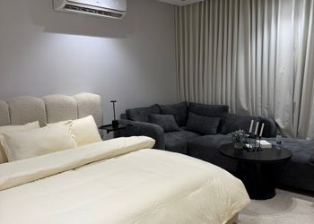 استديو بسرير ماستر