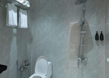 استديو هادئ بسرير ماستر
