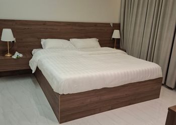 شقة بغرفتين نوم وصالة مريحة 