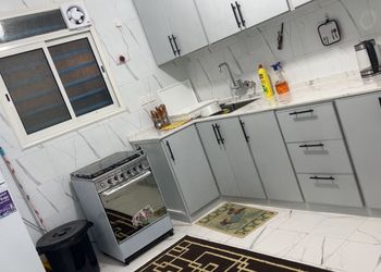 استراحة بمجلس وفناء خارجي 