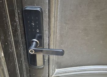 استديو بسرير ماستر ودخول ذاتي