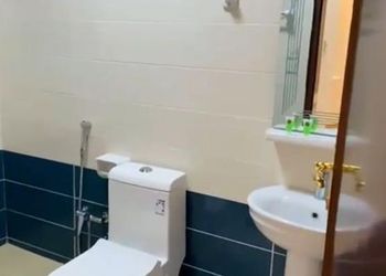 شقة بغرفتين نوم في موقع مميز 