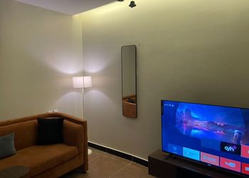 استديو بسرير ماستر