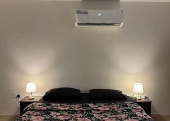 استديو هادئ بسرير ماستر 