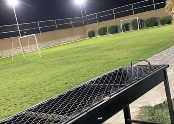 استراحة بمجلس وبيت شعر ومسبح 
