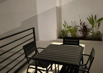 استديو بتصميم هادئ وسرير مريح