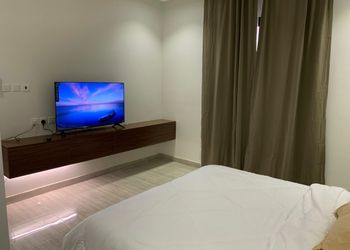 استديو بسرير ماستر