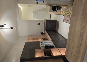 شاليه بمسطح اخضر ,ومسبح خارجي 
