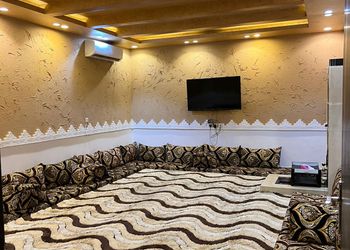 شاليه بألعاب مائية ومسطح اخضر