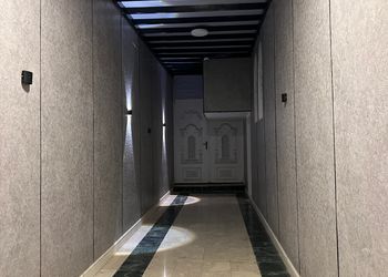 استديو بسرير ماستر