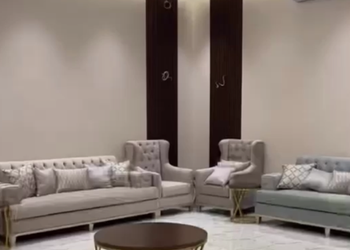 شاليه بألعاب مائية ومسطح اخضر