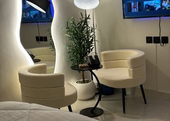 استديو راقي بدخول ذاتي 