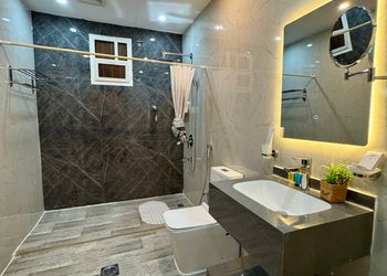 استديو بسرير ماستر ودخول ذاتي