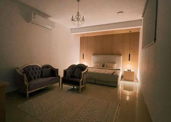 استديو بسرير ماستر ودخول ذاتي